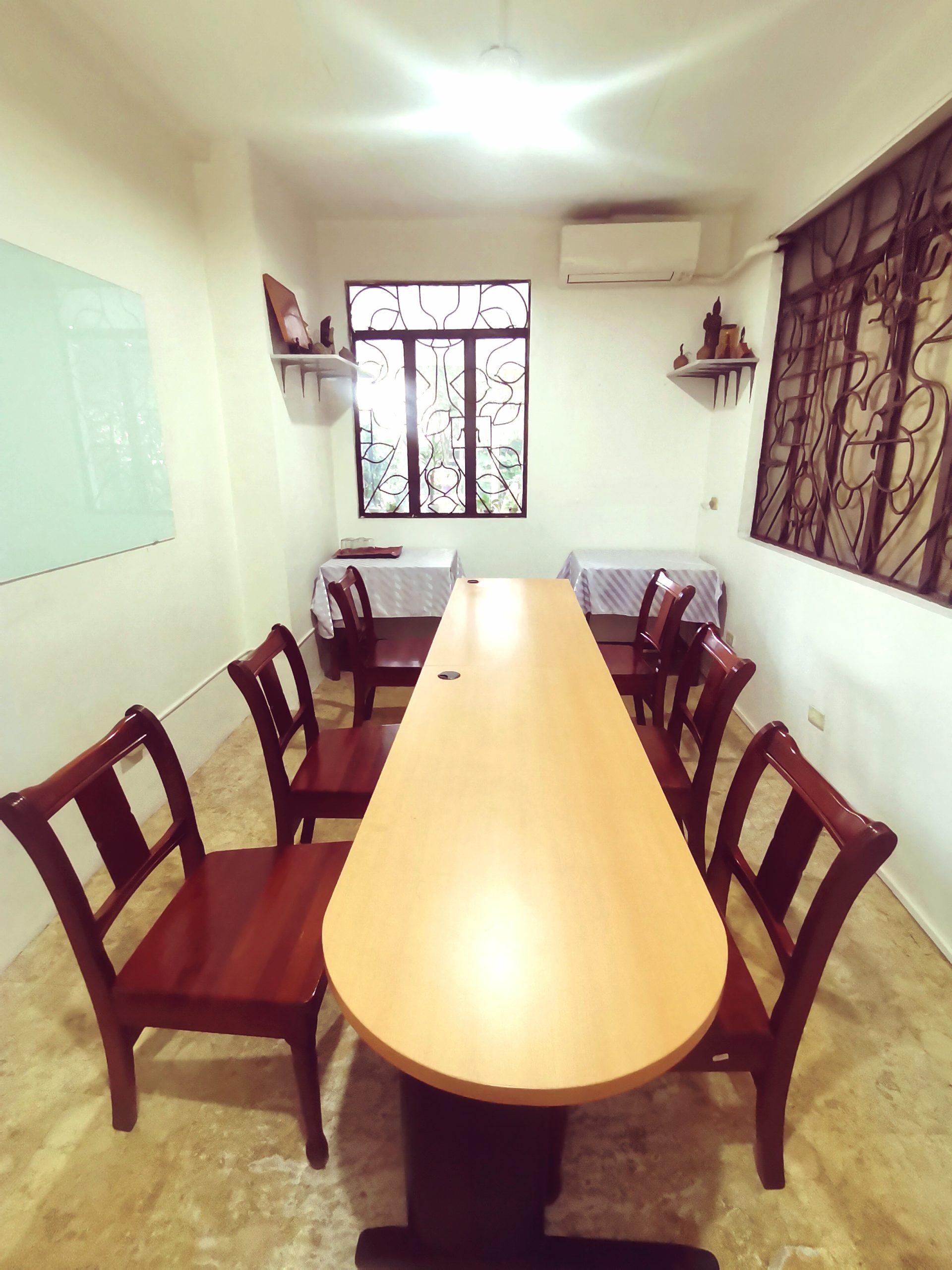 Santiago Room